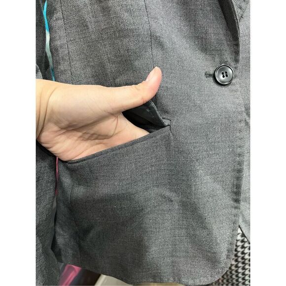 H&M Womens Gray Blazer Size 4 - Picture 3 of 16